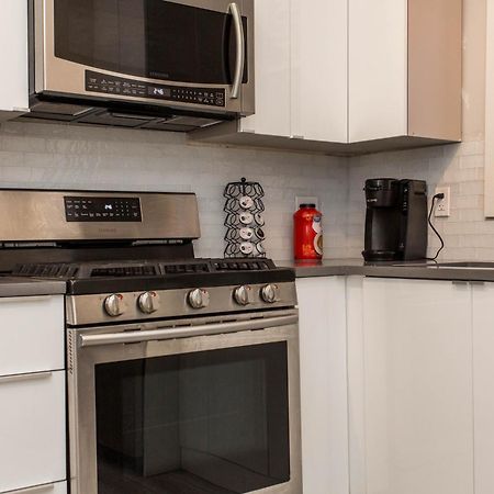 The Double Play! 1 Min Walk To Wrigley - 2Br - Perfect For Cubs Fans Apartment Chicago Exterior photo