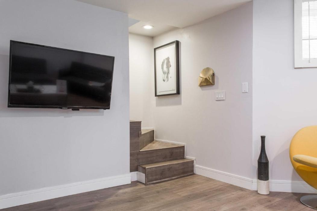 The Double Play! 1 Min Walk To Wrigley - 2Br - Perfect For Cubs Fans Apartment Chicago Exterior photo