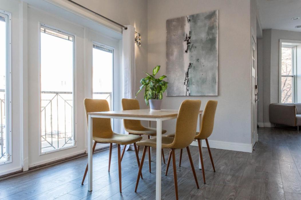 The Double Play! 1 Min Walk To Wrigley - 2Br - Perfect For Cubs Fans Apartment Chicago Exterior photo