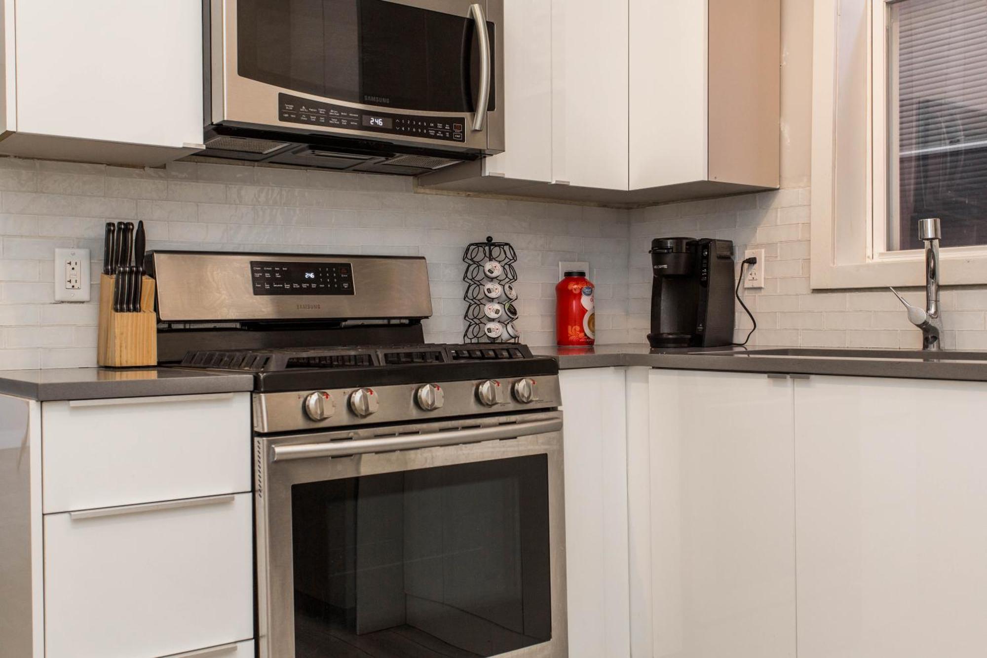 The Double Play! 1 Min Walk To Wrigley - 2Br - Perfect For Cubs Fans Apartment Chicago Exterior photo